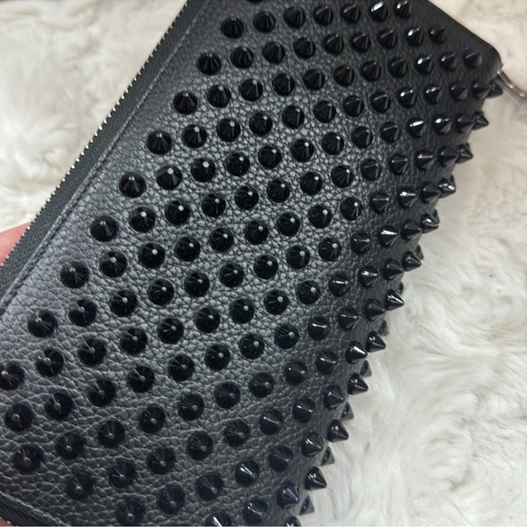 Christian Louboutin Black Leather Panettone
Spike Zip Around Wallet EUC - Picture 7 of 9